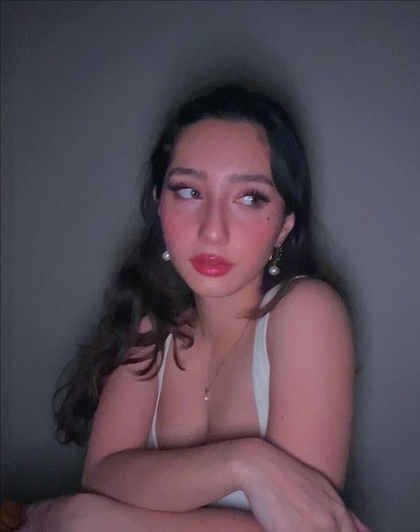 Sabrina Pezeshkian