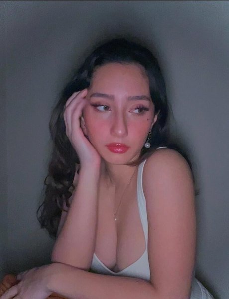 Sabrina Pezeshkian