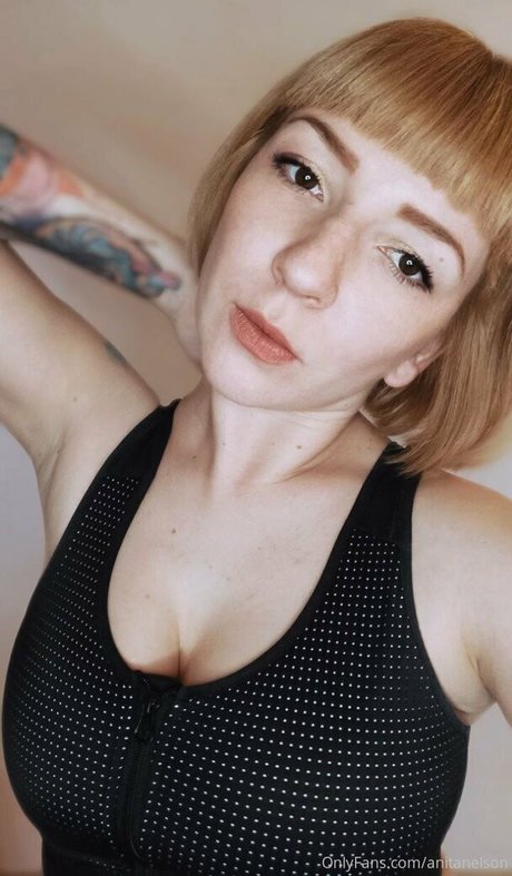 Foto desnuda filtrada de OnlyFans de Anitanelson