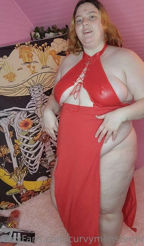 Curvymonstergirlfree