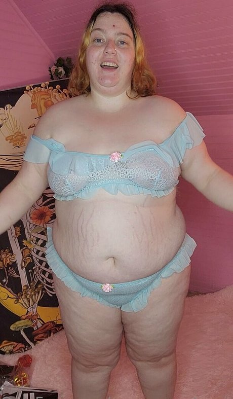 Foto desnuda filtrada de OnlyFans de Curvymonstergirlfree
