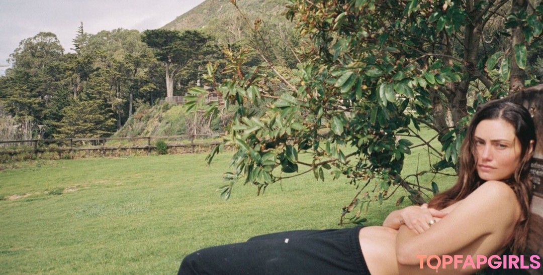 Foto desnuda filtrada de OnlyFans de Phoebe Tonkin #161 Foto desnuda filtrada de OnlyFans de Phoebe Tonkin #161