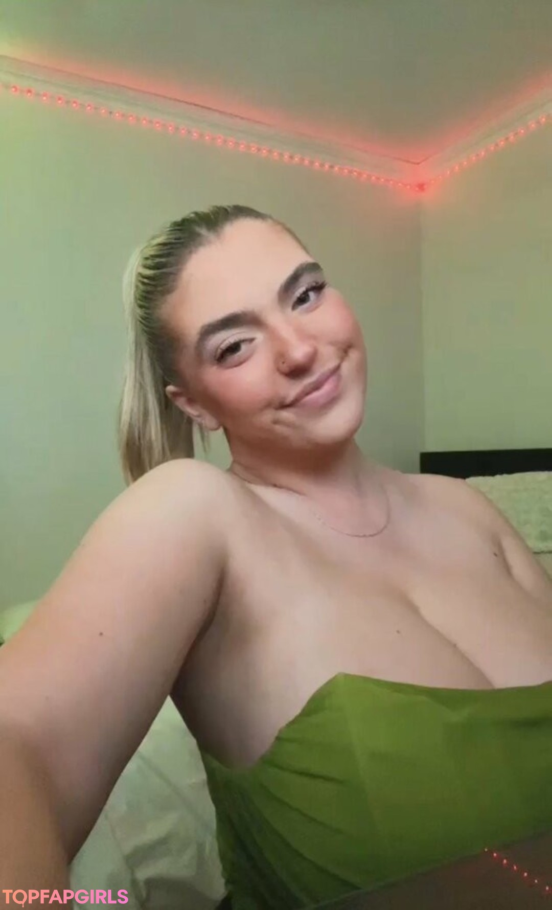 Foto desnuda filtrada de OnlyFans de Sierra Bellingar #353 Foto desnuda filtrada de OnlyFans de Sierra Bellingar #353