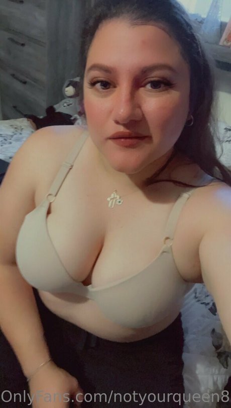 Foto desnuda filtrada de OnlyFans de Notyourqueen86