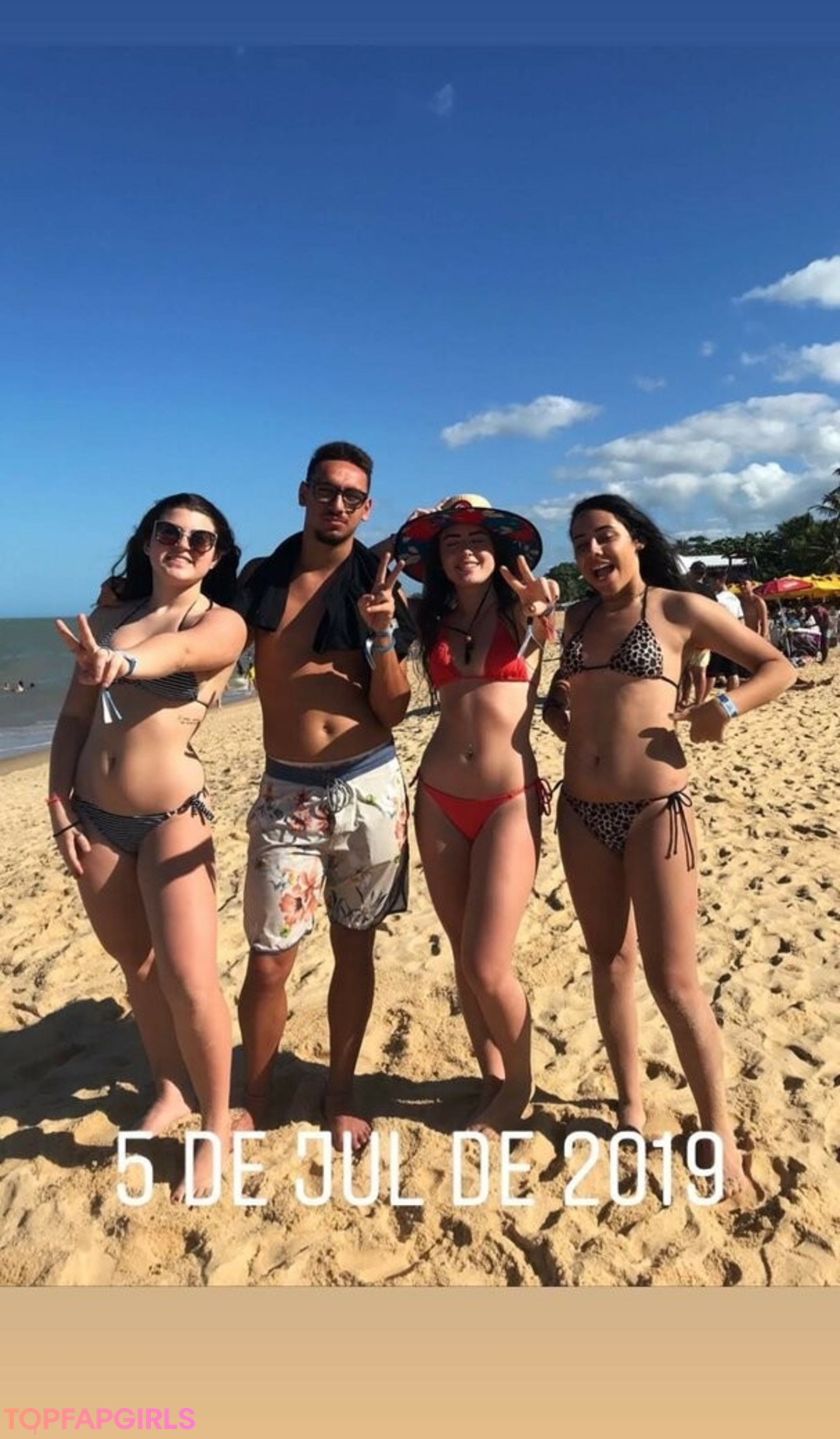 Foto desnuda filtrada de OnlyFans de Gabi Amaral #116 Foto desnuda filtrada de OnlyFans de Gabi Amaral #116