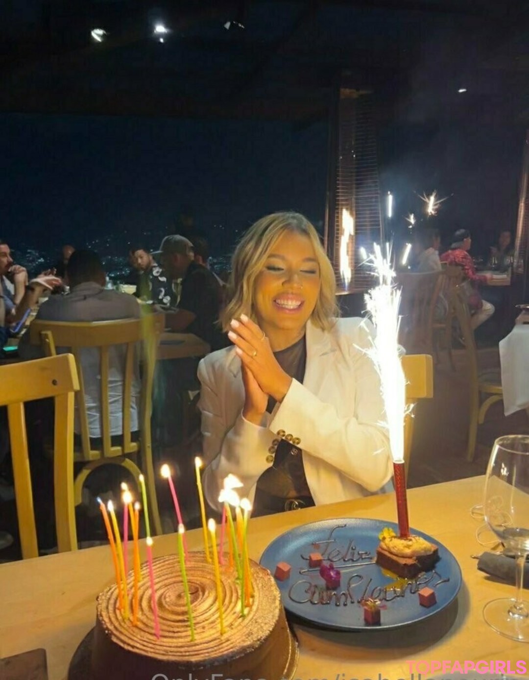 Foto desnuda filtrada de OnlyFans de Isabellanourie #59 Foto desnuda filtrada de OnlyFans de Isabellanourie #59