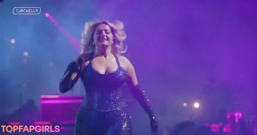 Foto desnuda filtrada de OnlyFans de Bebe Rexha #316 Foto desnuda filtrada de OnlyFans de Bebe Rexha #316