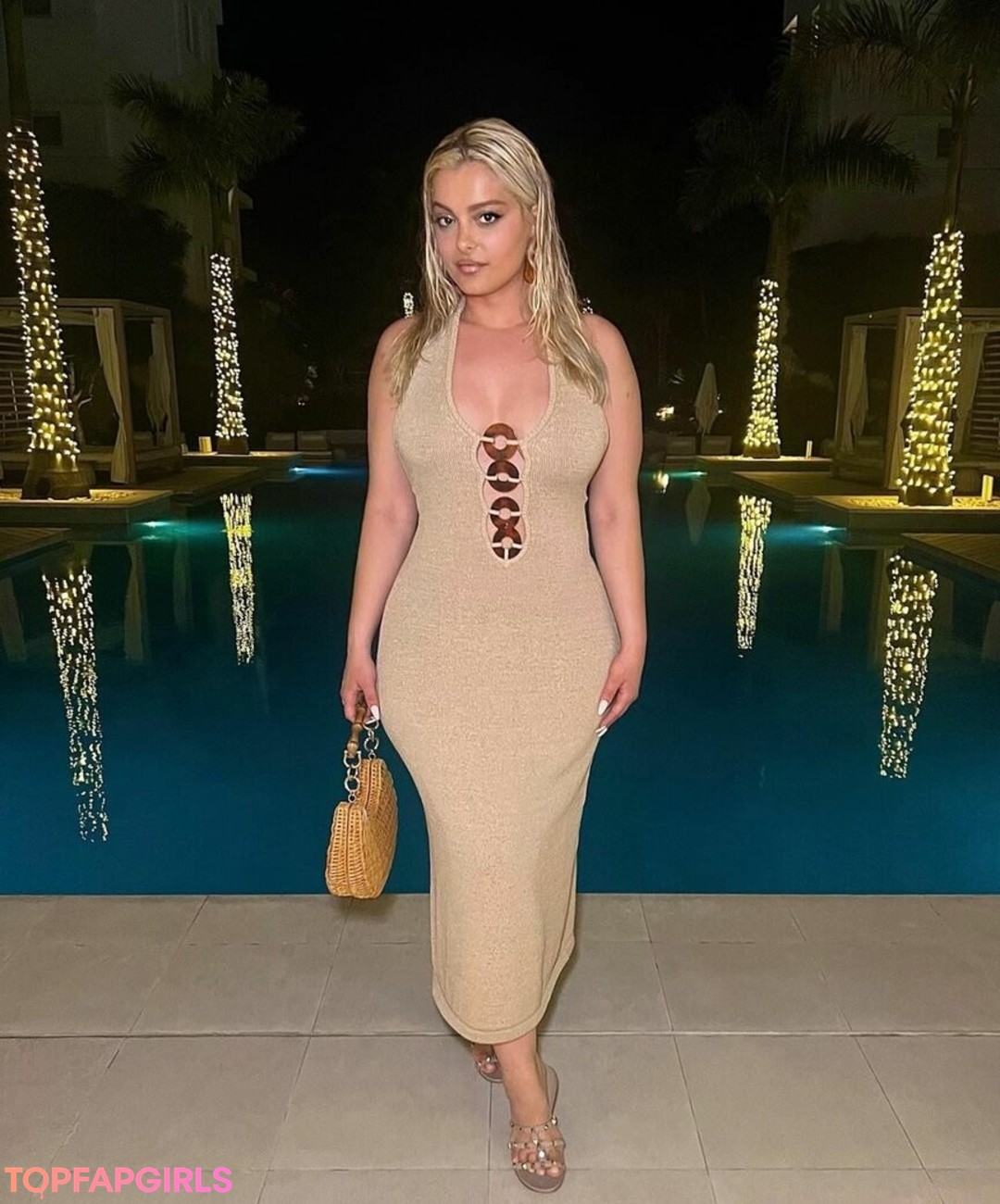 Foto desnuda filtrada de OnlyFans de Bebe Rexha #327 Foto desnuda filtrada de OnlyFans de Bebe Rexha #327