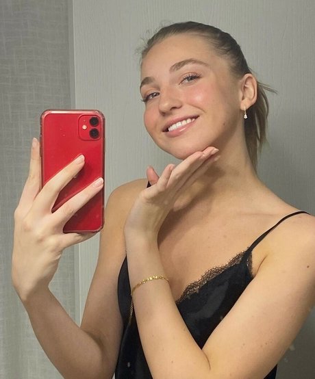 Brynn Rumfallo