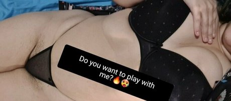 Foto desnuda filtrada de OnlyFans de Petiteeprincessfree