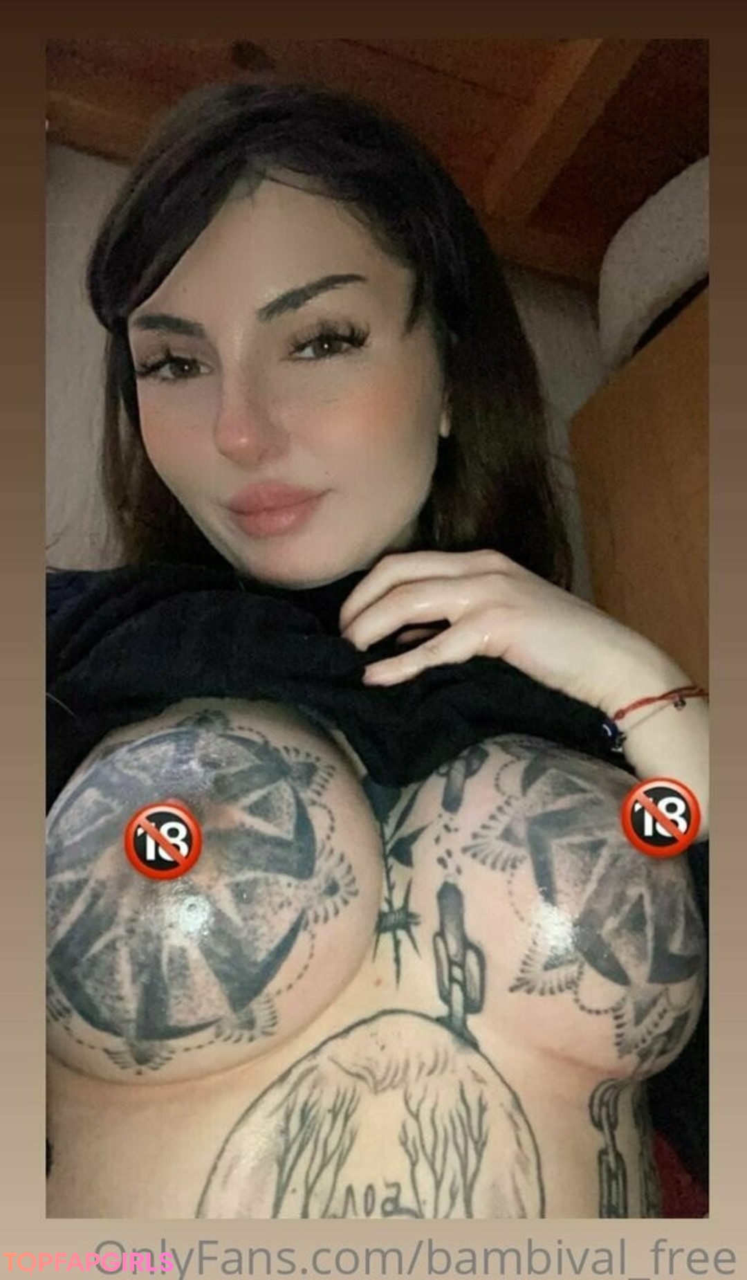 Foto desnuda filtrada de OnlyFans de Bambivalfree #66 Foto desnuda filtrada de OnlyFans de Bambivalfree #66