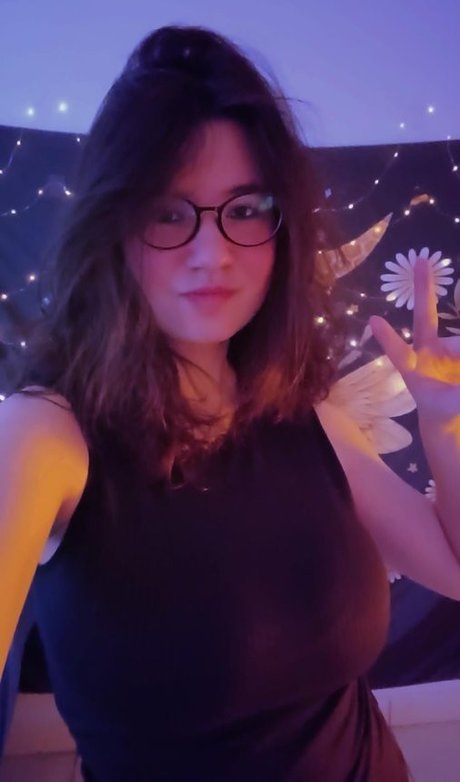 Foto desnuda filtrada de OnlyFans de Abeia Mel