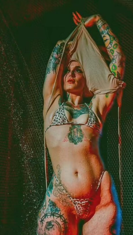 Foto desnuda filtrada de OnlyFans de Katie Hollow