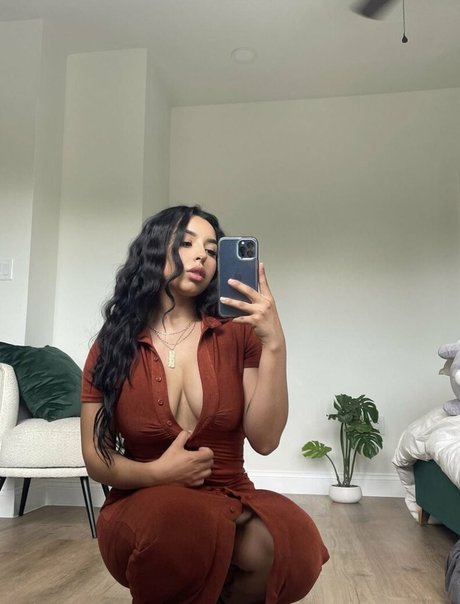Foto desnuda filtrada de OnlyFans de Prisy Montoya