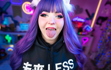 Lestplaykitty