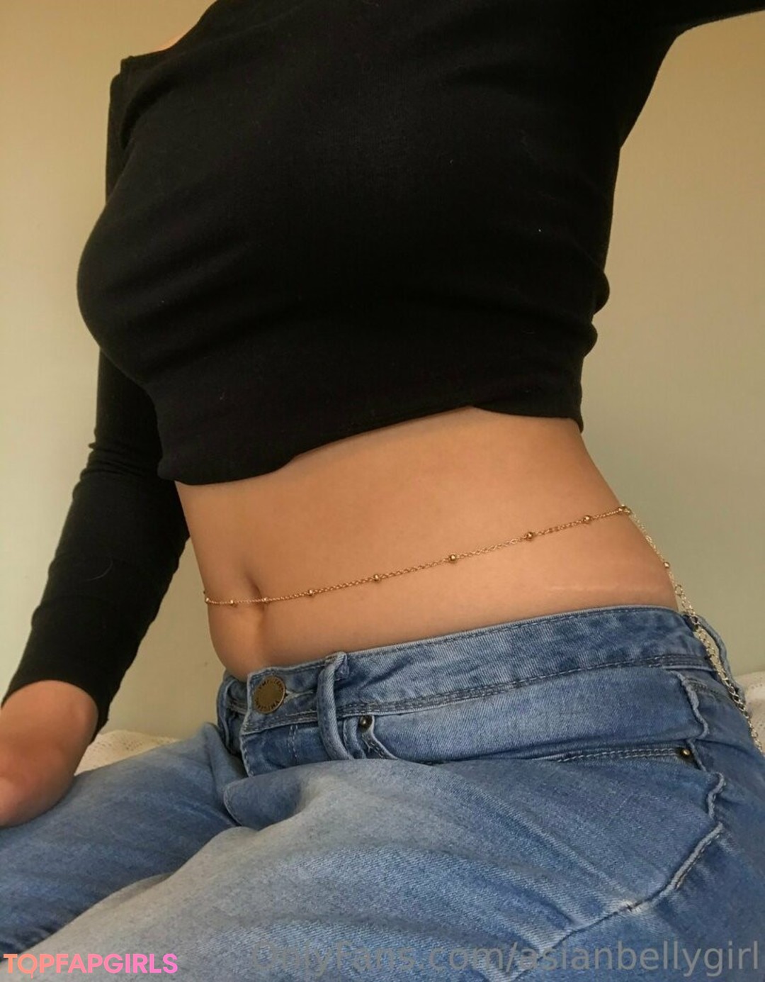 Foto desnuda filtrada de OnlyFans de Asianbellygirl #97 Foto desnuda filtrada de OnlyFans de Asianbellygirl #97