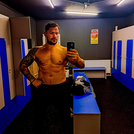 Foto desnuda filtrada de OnlyFans de Musclemonster