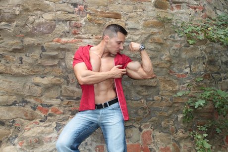 Foto desnuda filtrada de OnlyFans de Bogdan