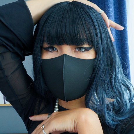Foto desnuda filtrada de OnlyFans de Mun Will Destroy You