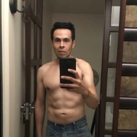 Foto desnuda filtrada de OnlyFans de Munchkinlango