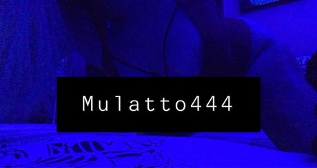 Foto desnuda filtrada de OnlyFans de Mulatto