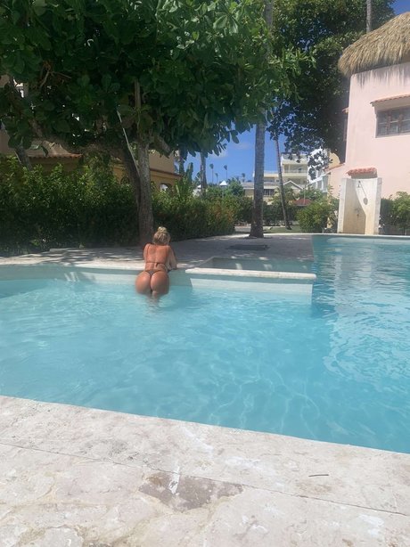 Foto desnuda filtrada de OnlyFans de Nathalie Your Erotica