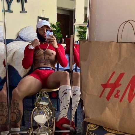 Foto desnuda filtrada de OnlyFans de Ty Da Body
