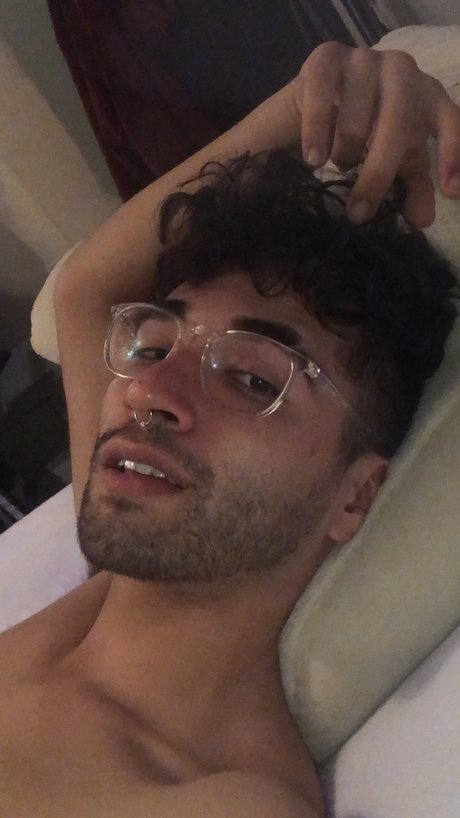 Foto desnuda filtrada de OnlyFans de David