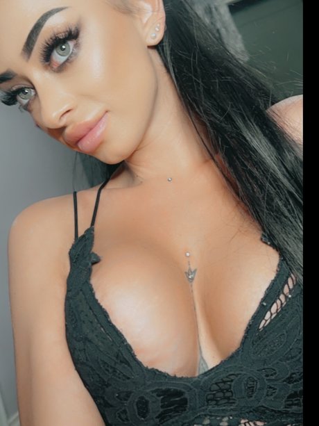 Babyyydollxxxoo