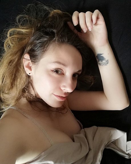 Esther G Recuero