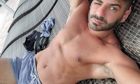 Foto desnuda filtrada de OnlyFans de Georges