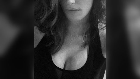 Foto desnuda filtrada de OnlyFans de Kelly Delphina
