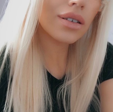  Rachel 