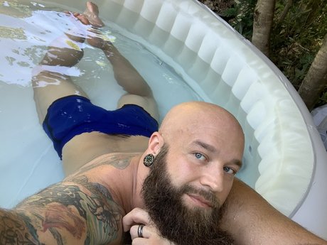 Foto desnuda filtrada de OnlyFans de My Hustle 4 Muscle Free