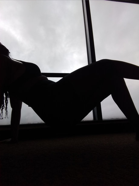Foto desnuda filtrada de OnlyFans de Damned Little Baby