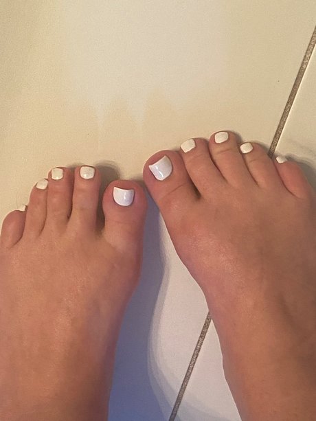 Foto desnuda filtrada de OnlyFans de Myfeetarehereforit