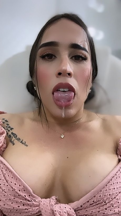 Foto desnuda filtrada de OnlyFans de Avril Goyes