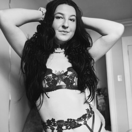 Feralfemalexx Free