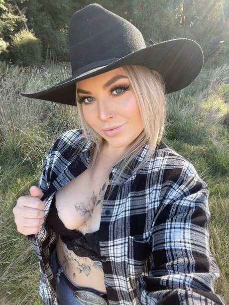 Ella Rae