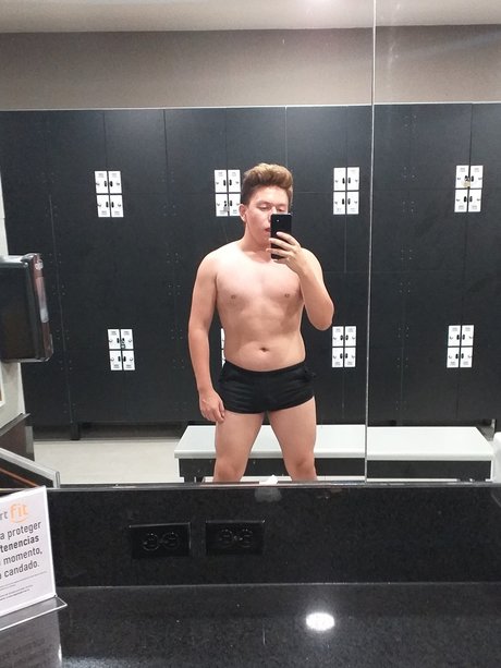 Foto desnuda filtrada de OnlyFans de El Ferch