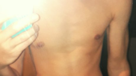 Foto desnuda filtrada de OnlyFans de Fcdkboys