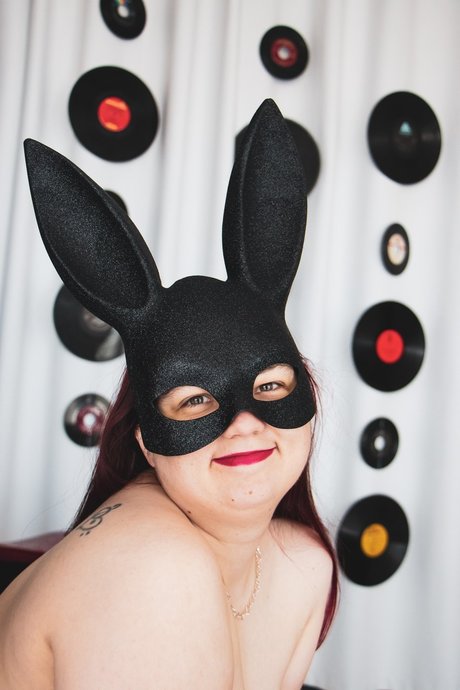 Feetmasquerade