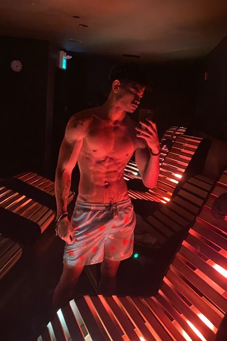 Foto desnuda filtrada de OnlyFans de Damon