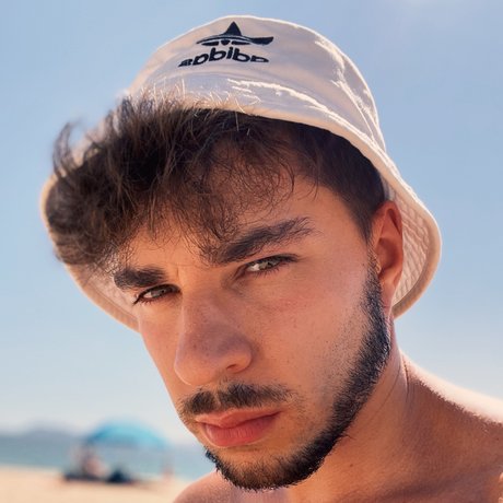Foto desnuda filtrada de OnlyFans de Manu