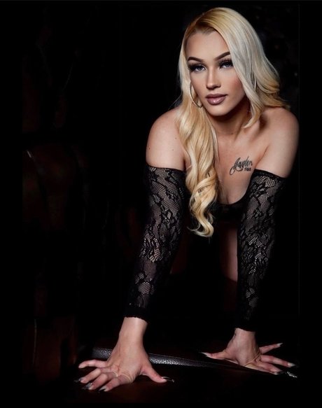 Foto desnuda filtrada de OnlyFans de Naima