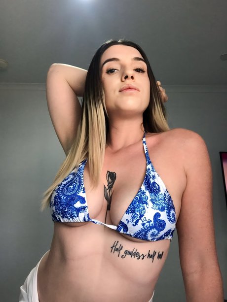 College Girl 