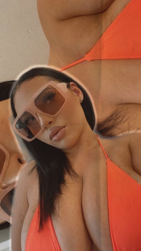 Foto desnuda filtrada de OnlyFans de Dom