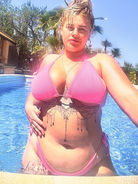 Foto desnuda filtrada de OnlyFans de Louise98