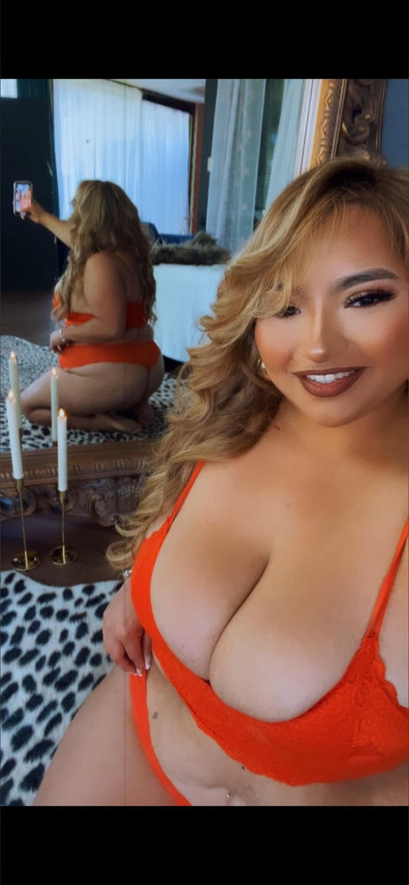 Xocurvybee