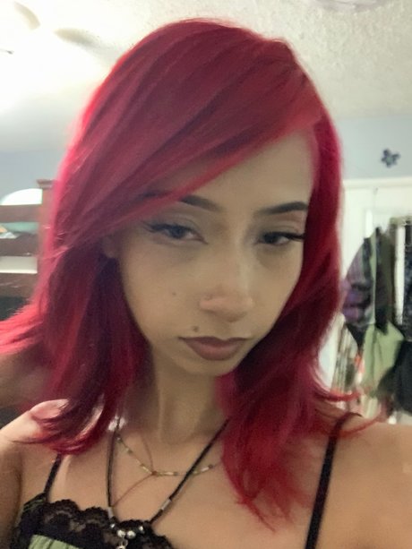 Foto desnuda filtrada de OnlyFans de Fathoodbitch
